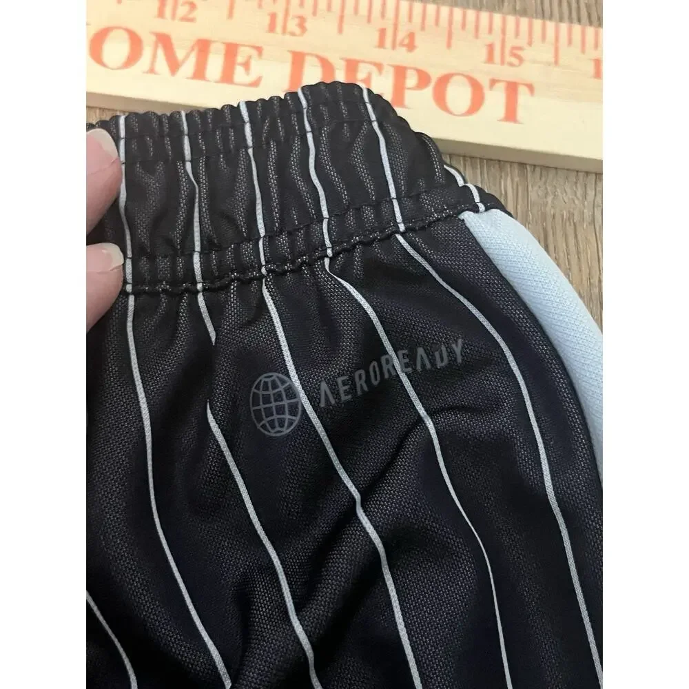 adidas aeroready track